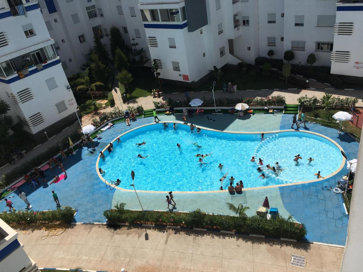 Appart. Luxueux Avec Piscine, Cosy, Bien Situe Bouznika Exteriör bild